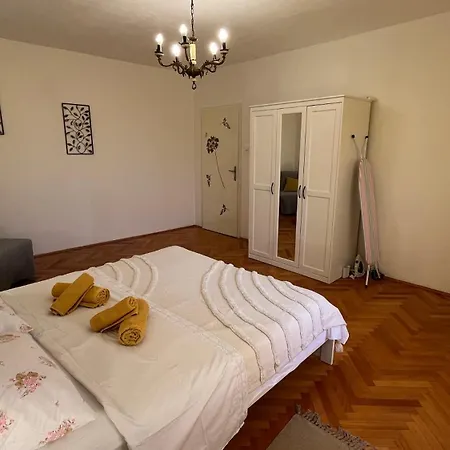 Holliday House Klostar * Ядраново