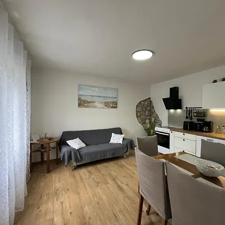 Holliday House Klostar * Ядраново