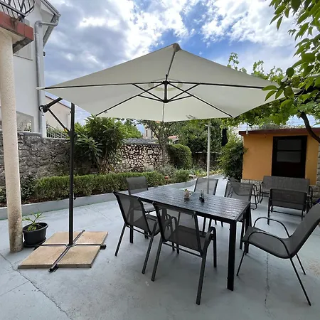 Holliday House Klostar
